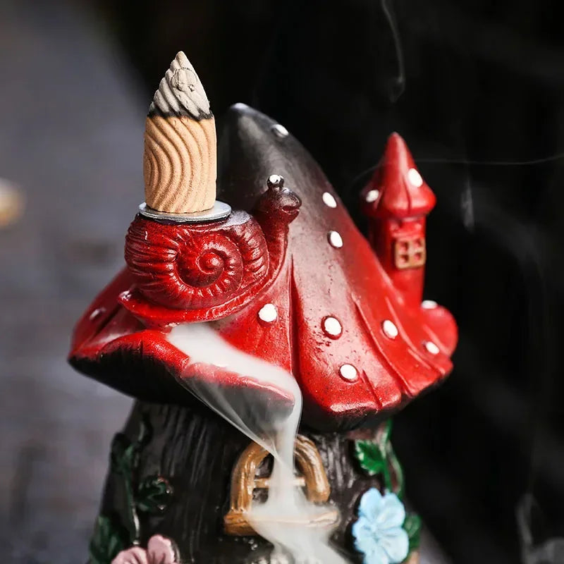 SoftBreathe - Mushroom House Incense Burner